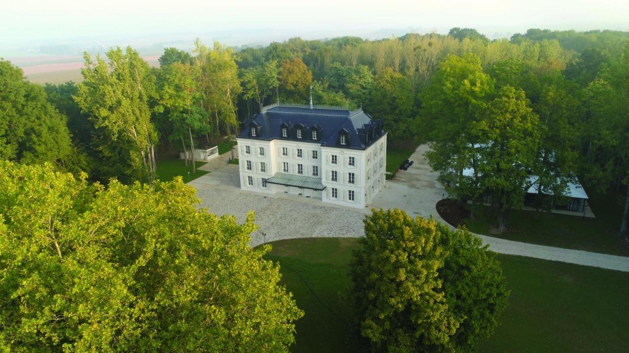 Chateau Des Hauts De Provins Hotel Champcenest ภายนอก รูปภาพ