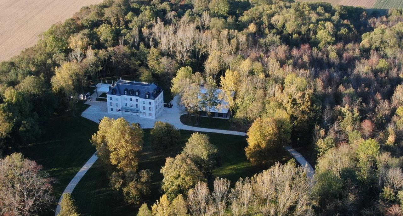 Chateau Des Hauts De Provins Hotel Champcenest ภายนอก รูปภาพ