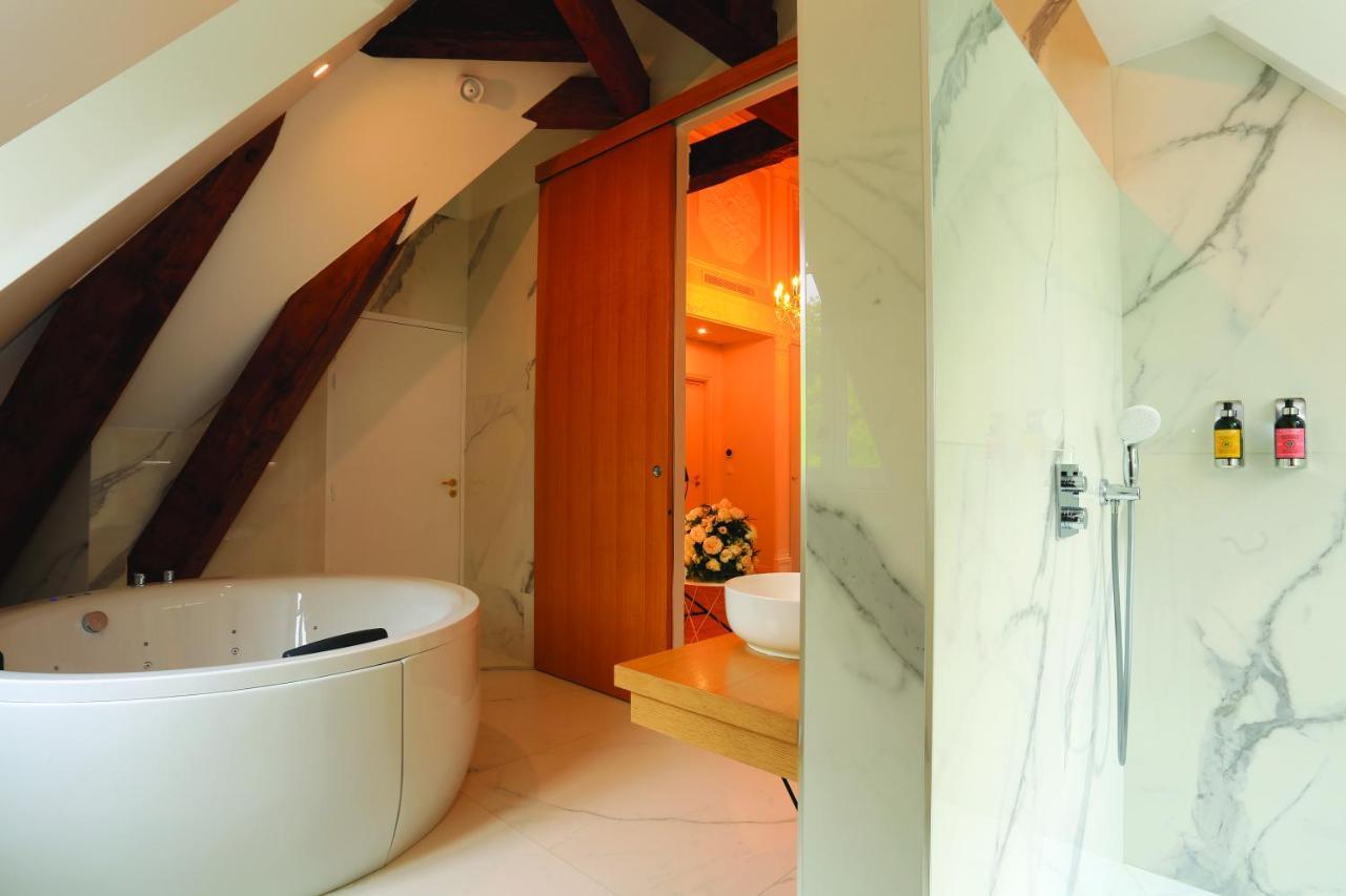 Chateau Des Hauts De Provins Hotel Champcenest ภายนอก รูปภาพ