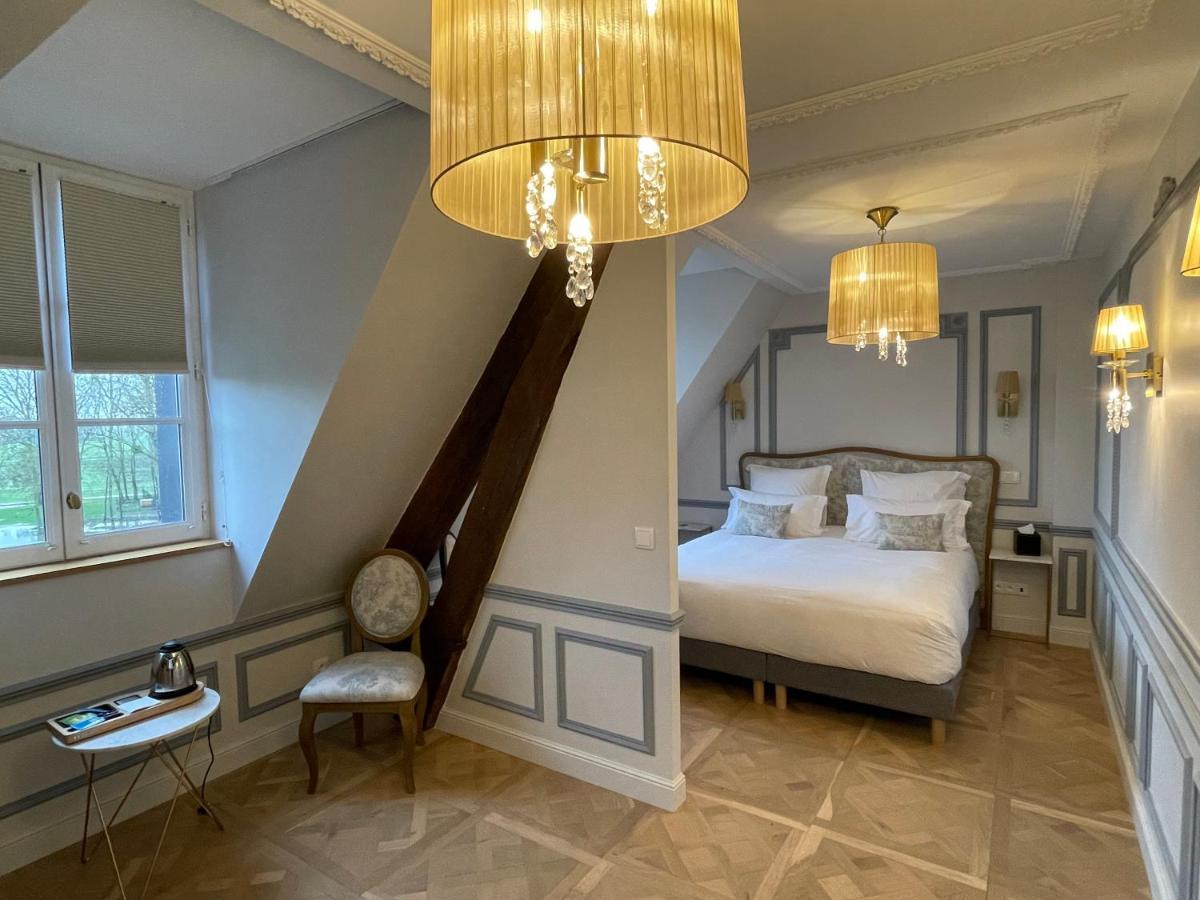 Chateau Des Hauts De Provins Hotel Champcenest ภายนอก รูปภาพ