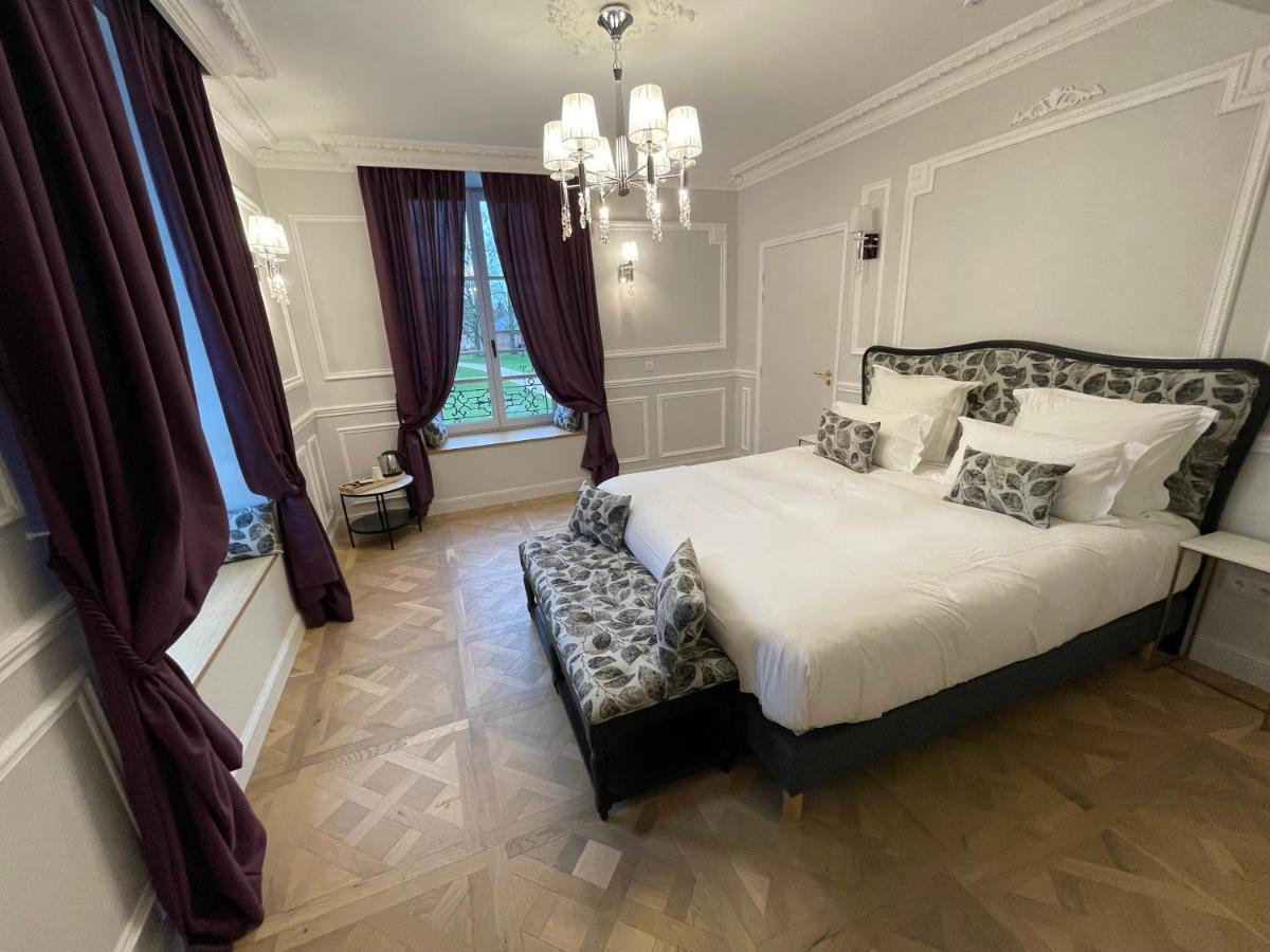 Chateau Des Hauts De Provins Hotel Champcenest ภายนอก รูปภาพ