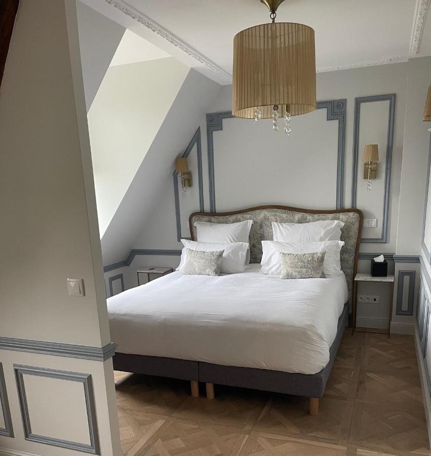 Chateau Des Hauts De Provins Hotel Champcenest ภายนอก รูปภาพ