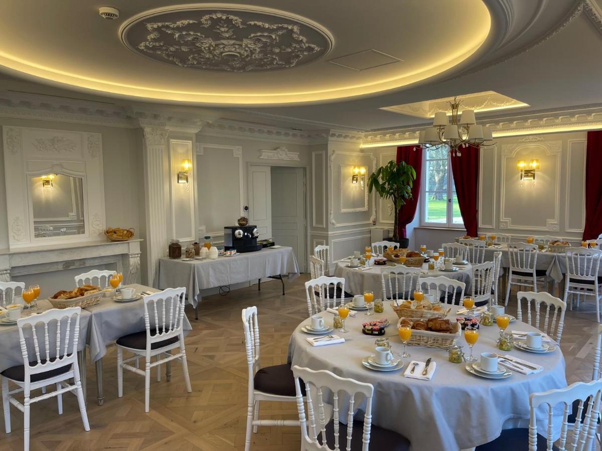 Chateau Des Hauts De Provins Hotel Champcenest ภายนอก รูปภาพ
