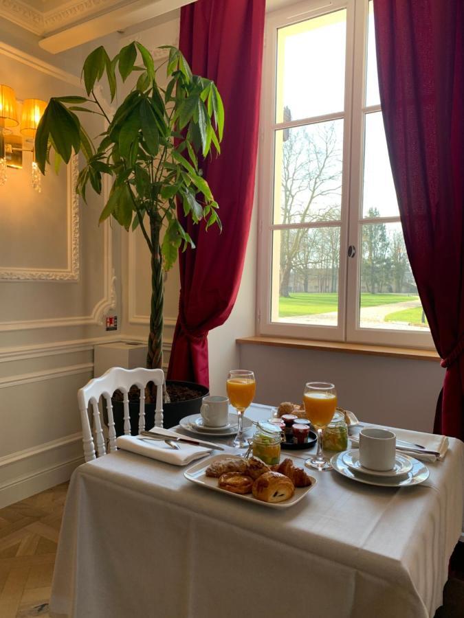 Chateau Des Hauts De Provins Hotel Champcenest ภายนอก รูปภาพ