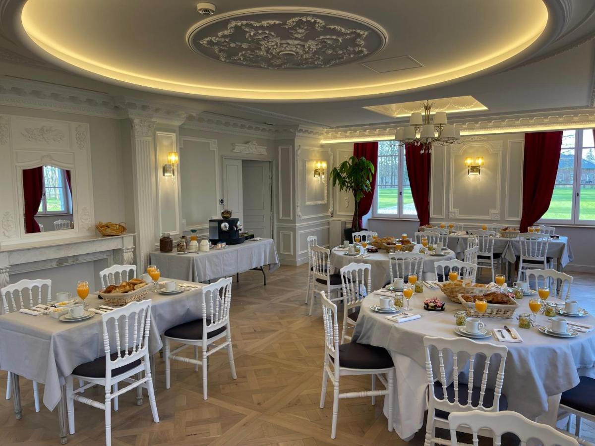 Chateau Des Hauts De Provins Hotel Champcenest ภายนอก รูปภาพ